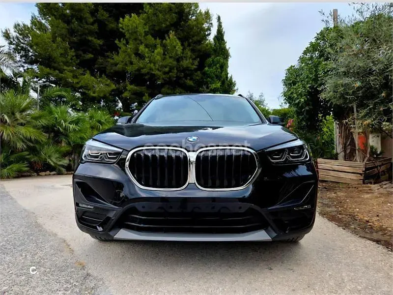 Usado BMW X1 Comfort Edition 150 CV (110 kW) 2022 Negro SUV