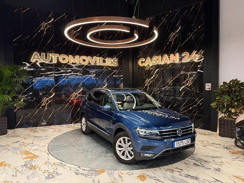 Usado VW Tiguan Allspace Sportline 190 CV (139 kW) 2020 Azul SUV