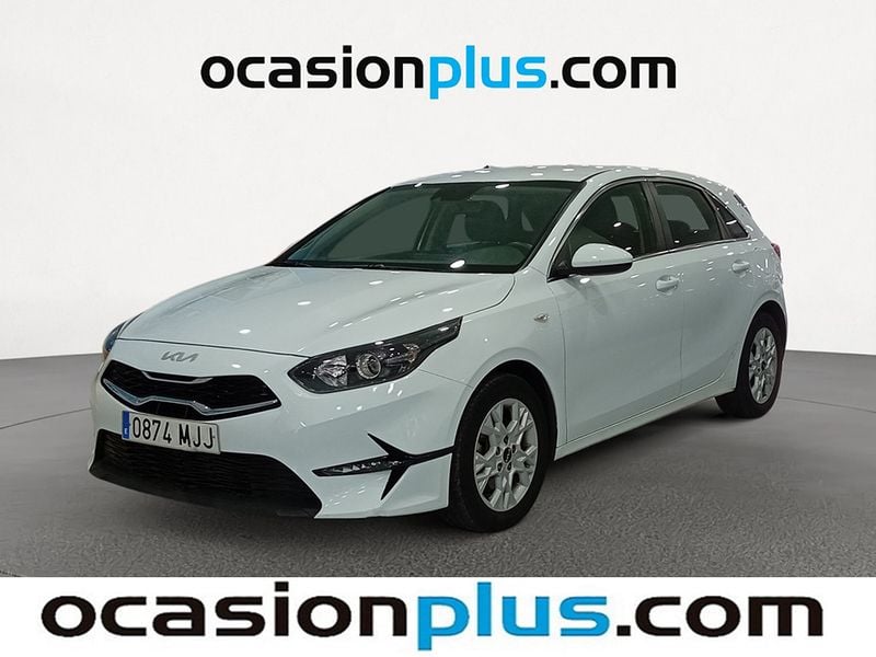 Blanco Usado 2023 Kia Ceed Monovolumen | 16.082 € (Super precio) - Imagen 1/4