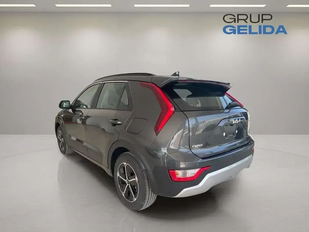 Nuevo Kia Niro 141 CV (103 kW) 2026 Gris SUV