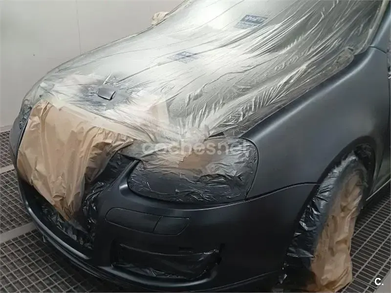 Usado VW Golf IV Sportline 105 CV (77 kW) 2005 Negro Berlina