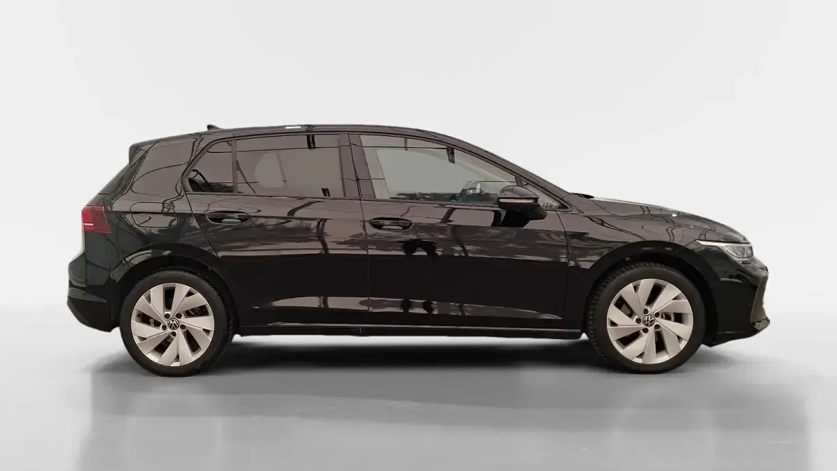 Usado VW Golf VIII 116 CV (85 kW) 2025 Berlina