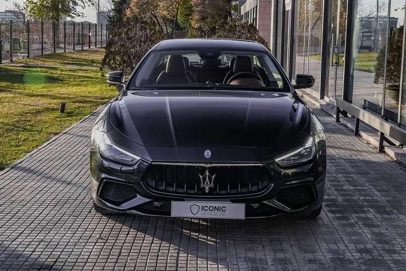 Usado Maserati GranSport 275 CV (202 kW) 2018 Negro Coupe