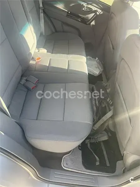 Usado Kia Sorento 170 CV (125 kW) 2007 Gris / plata SUV