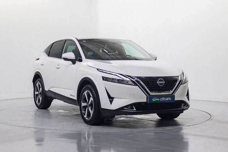Usado Nissan Qashqai N-Connecta 190 CV (139 kW) 2023 Blanco SUV