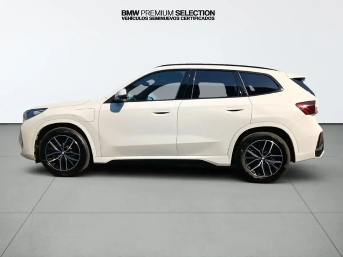Usado BMW X1 Comfort Edition 245 CV (180 kW) 2025 Blanco SUV