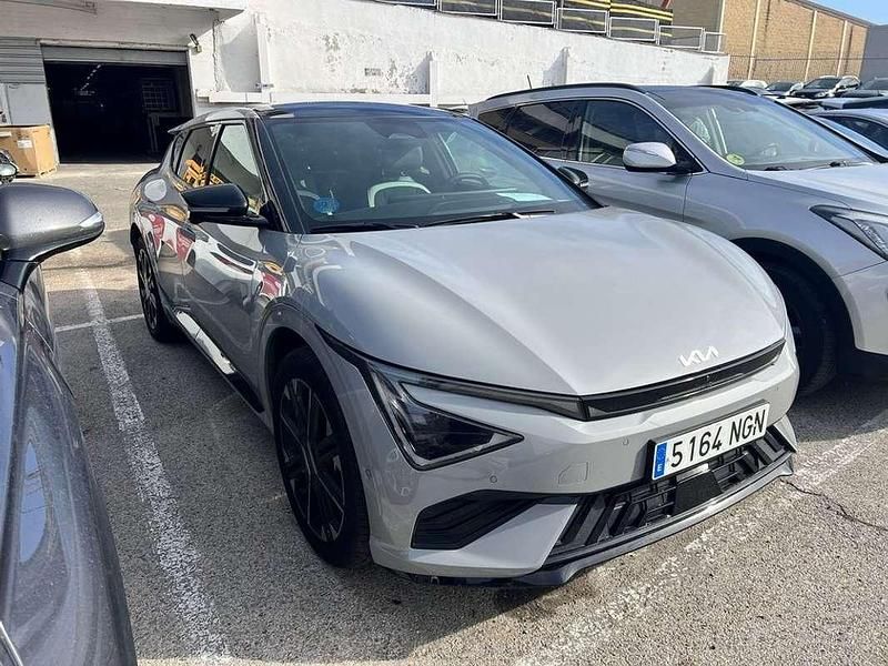 Usado Kia EV6 GT-Line 167 kW (228 CV) 2025 Gris SUV