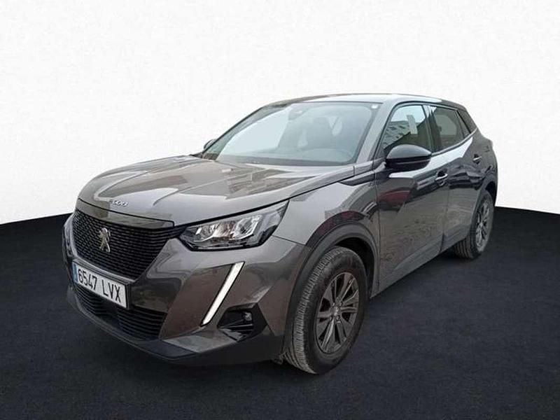 Usado Peugeot 2008 Active 110 CV (80 kW) 2022 Gris SUV