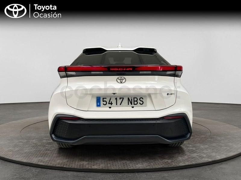 Usado Toyota C-HR Advance 140 CV (102 kW) 2025 Blanco SUV