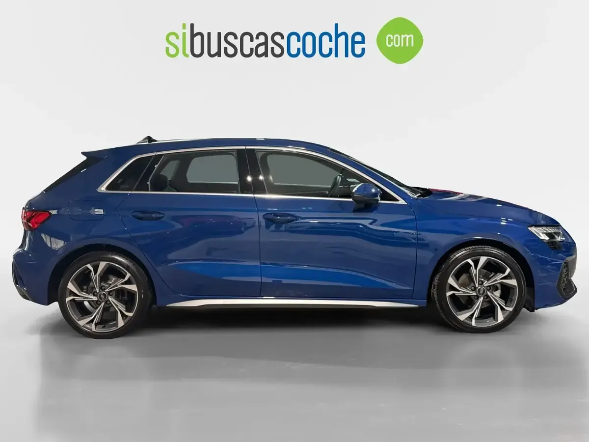 Usado Audi A3 150 CV (110 kW) 2025 Azul