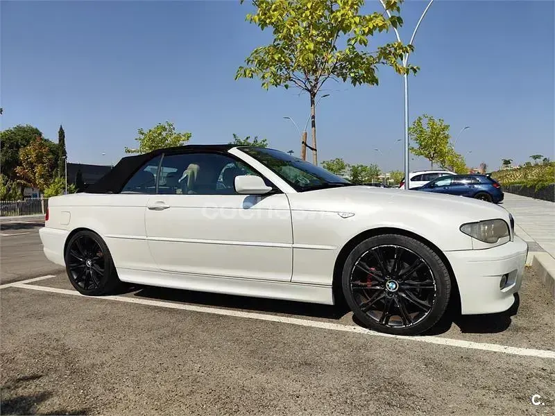 Usado BMW 320 Cabriolet 150 CV (110 kW) 2006 Blanco Descapotable