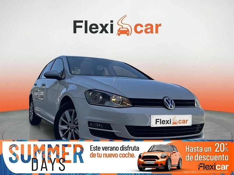 Blanco Usado 2017 VW Golf VII Advance Utilitario | 12.440 € (Buen precio) - Imagen 1/4