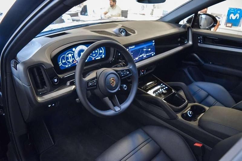 Usado Porsche Cayenne 470 CV (345 kW) 2025 Negro SUV