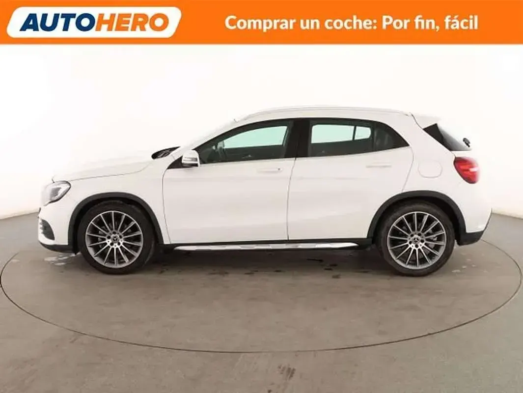 Usado Mercedes GLA200 Urban 155 CV (114 kW) 2019 Blanco SUV