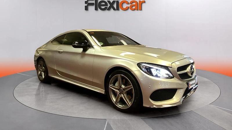 Usado Mercedes C220 170 CV (125 kW) 2017 Gris Coupe