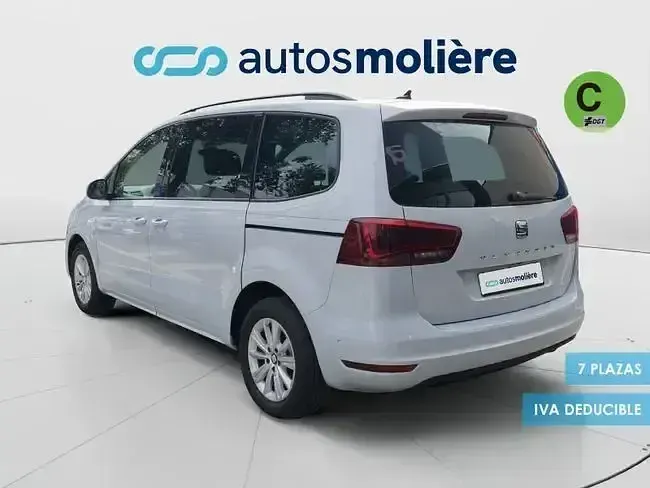 Usado Seat Alhambra Style 150 CV (110 kW) 2022 Gris / plata Monovolumen