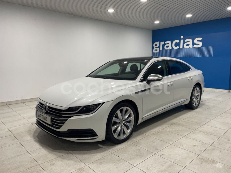 Blanco Usado 2018 VW Arteon Elegance Berlina | 26.900 € (Un poco caro) - Imagen 1/4