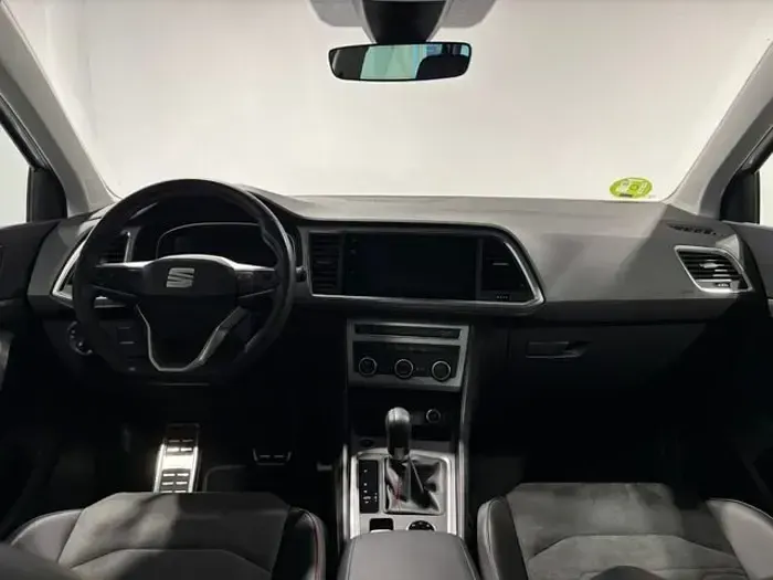 Usado Seat Ateca FR 150 CV (110 kW) 2025 Negro SUV