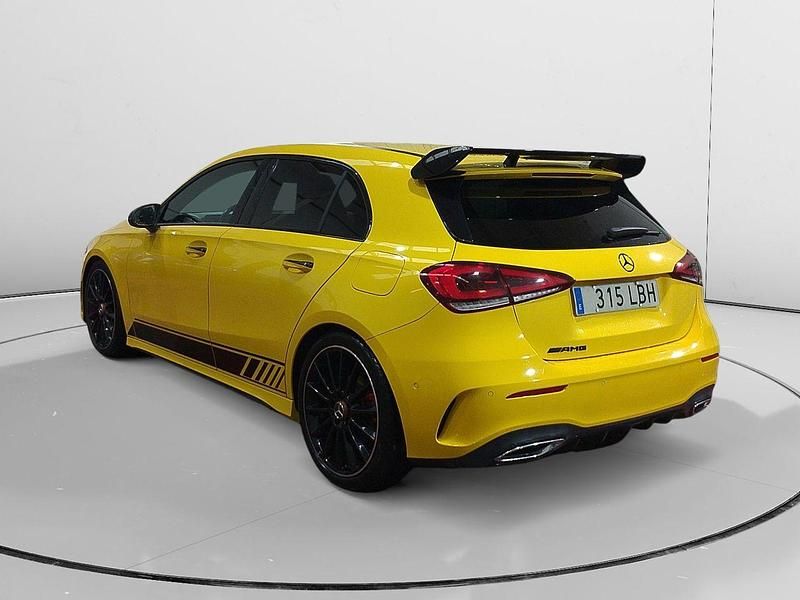 Usado Mercedes A200 150 CV (110 kW) 2019 Amarillo Berlina