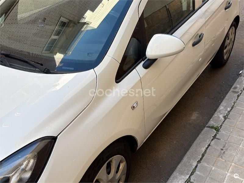 Usado Opel Corsa Selective 90 CV (66 kW) 2017 Blanco Utilitario