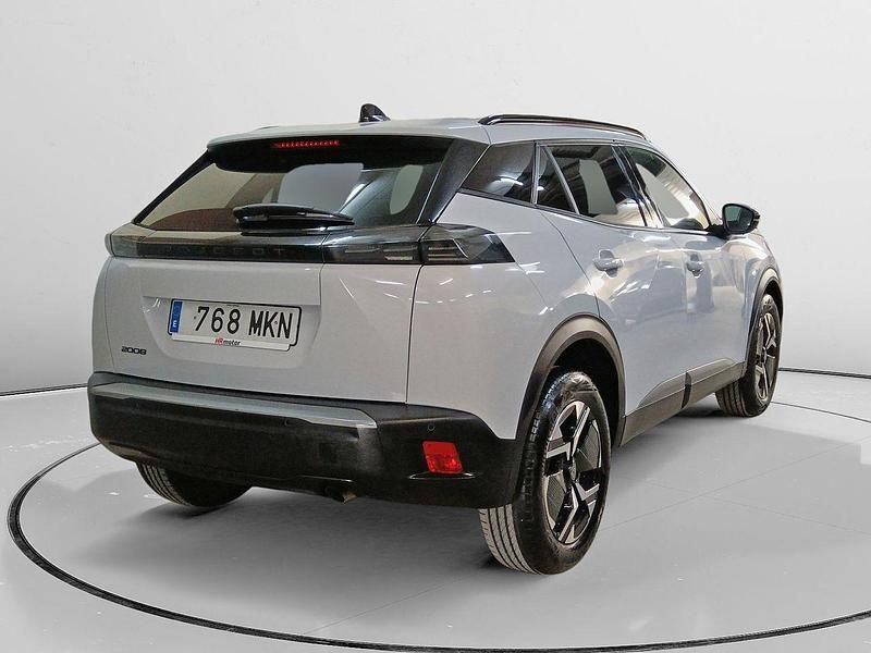Usado Peugeot 2008 Allure 101 CV (74 kW) 2023 Blanco SUV