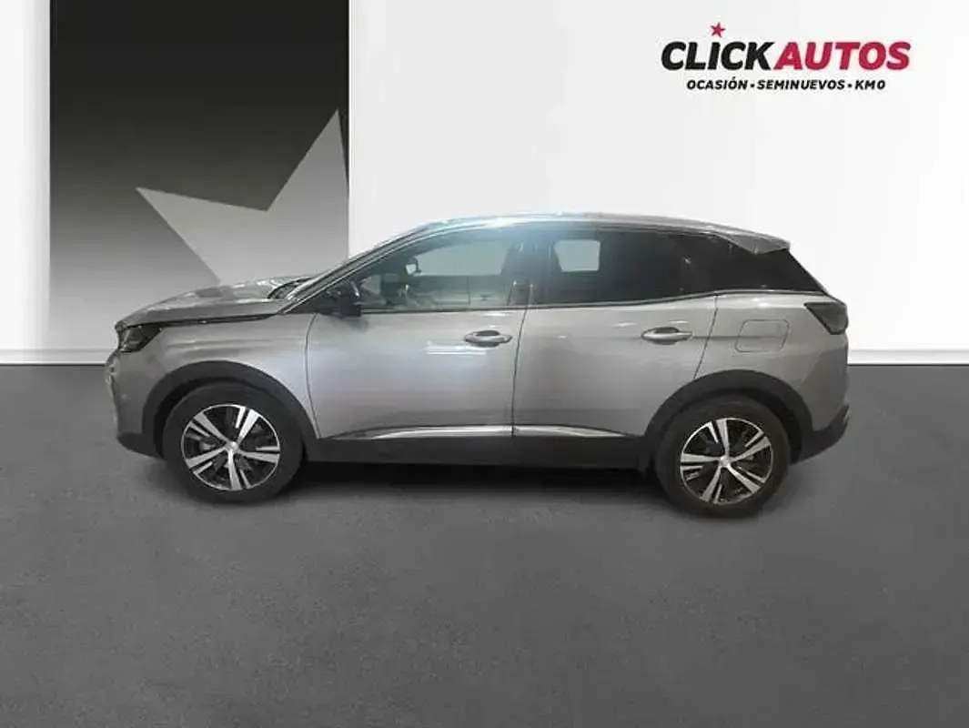 Usado Peugeot 3008 Allure 179 CV (131 kW) 2024 Gris SUV