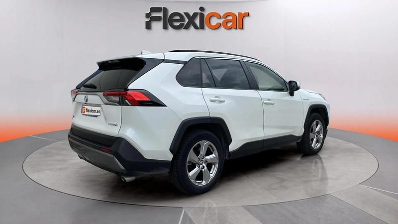 Usado Toyota RAV4 Hybrid Advance 222 CV (163 kW) 2021 Blanco SUV