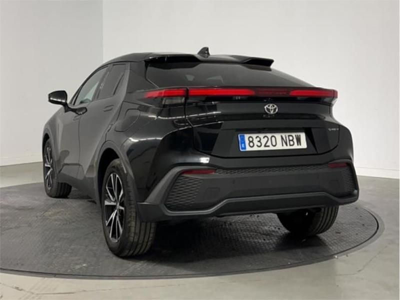 Begagnad Toyota C-HR Advance 223 HK (164 kW) 2025 Grå SUV
