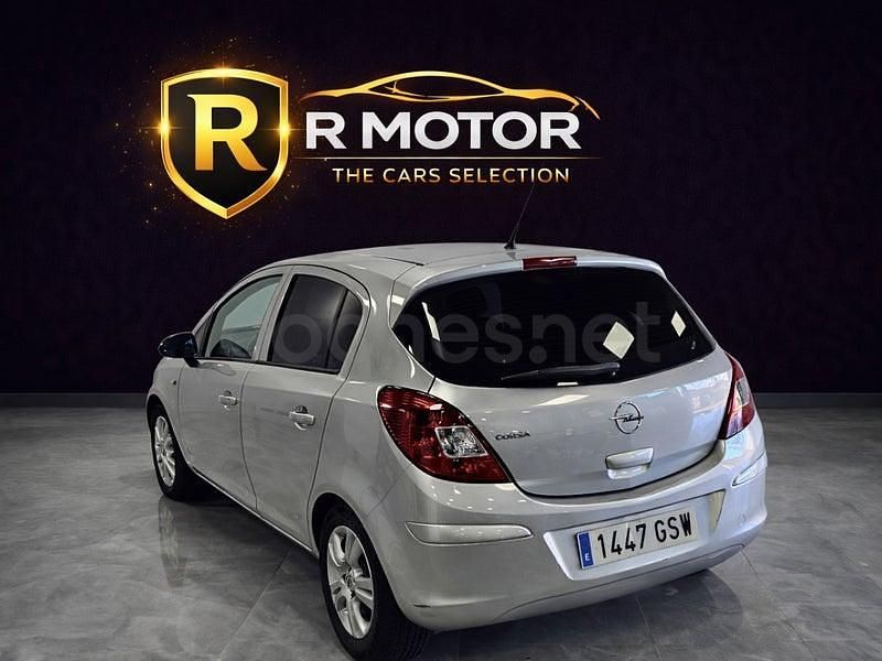Usado Opel Corsa 100 CV (73 kW) 2010 Gris / plata Utilitario