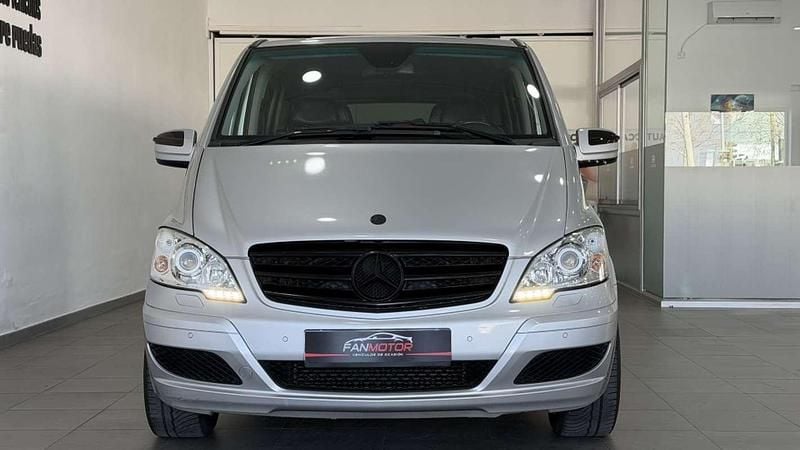 Usado Mercedes Viano 224 CV (164 kW) 2011 Gris Monovolumen