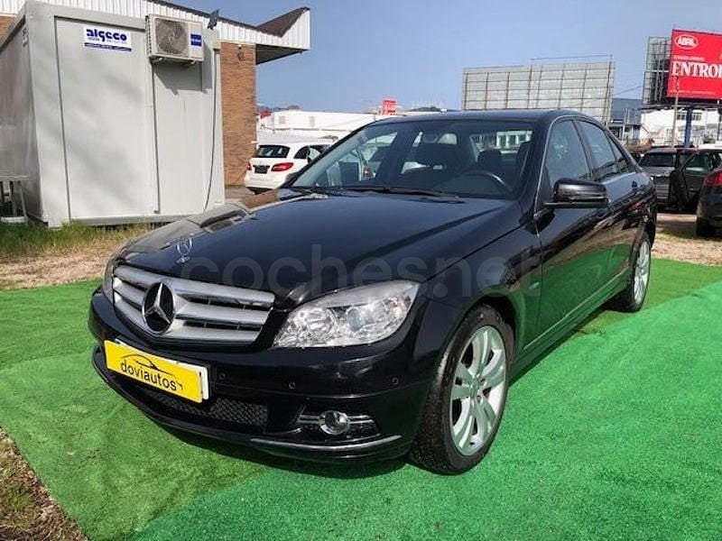 Usado Mercedes C220 Avantgarde 170 CV (125 kW) 2009 Negro Berlina