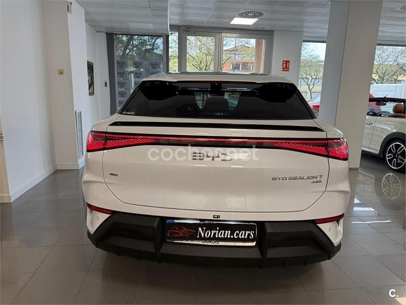 Usado BYD Sealion 7 389 kW (530 CV) 2025 Eléctrico SUV