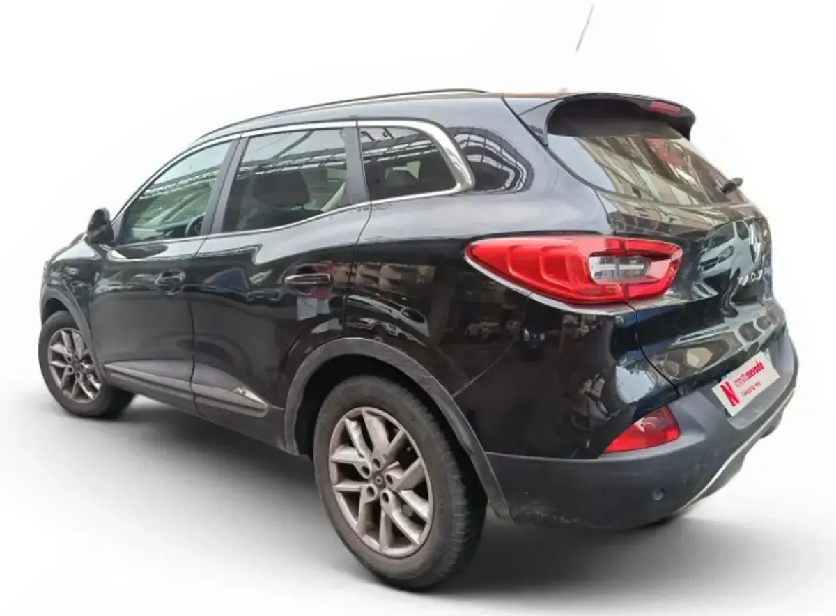 Usado Renault Kadjar Zen 131 CV (96 kW) 2017 Negro SUV