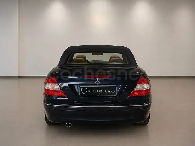 Usado Mercedes CLK200 Avantgarde 184 CV (135 kW) 2008 Azul Descapotable