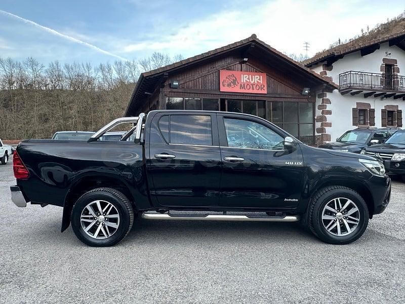 Usado Toyota HiLux Limited 150 CV (110 kW) 2017 Negro Recogida