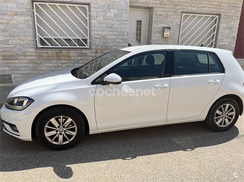 Brugt VW Golf VII Advance 115 HK (84 kW) 2017 Hvid Sedan