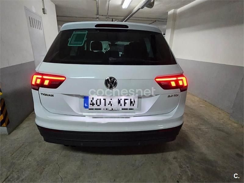 Usado VW Tiguan Edition 115 CV (84 kW) 2018 Blanco SUV