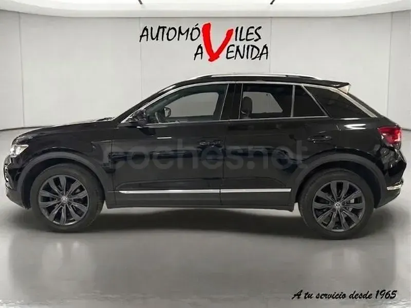 Usado VW T-Roc R-line 150 CV (110 kW) 2022 Negro SUV