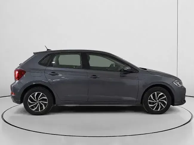 Usado VW Polo Life 95 CV (69 kW) 2022 Gris Utilitario
