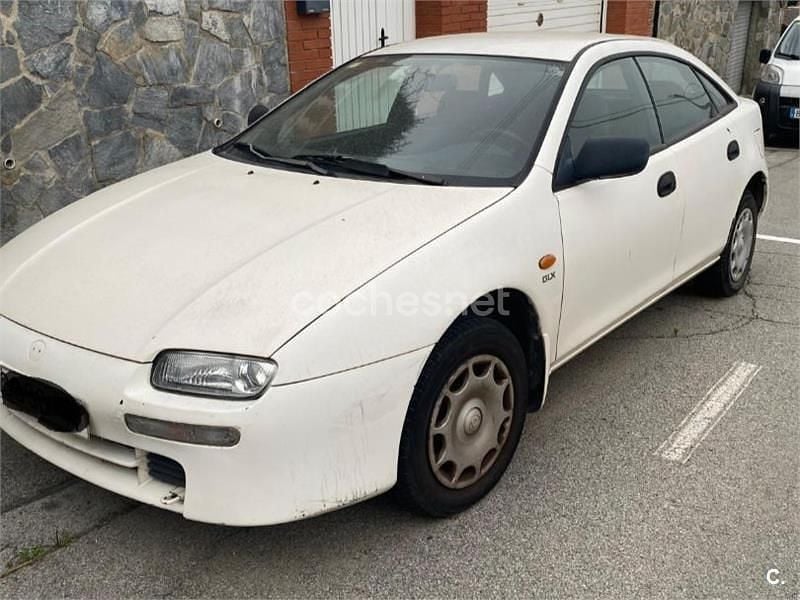 Usado Mazda 323F 90 CV (66 kW) 1997 Blanco Berlina