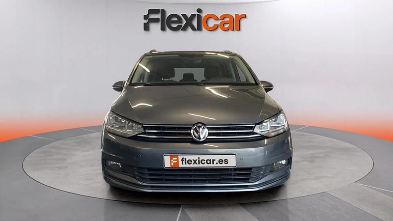 Usado VW Touran Advance 116 CV (85 kW) 2019 Blanco Monovolumen