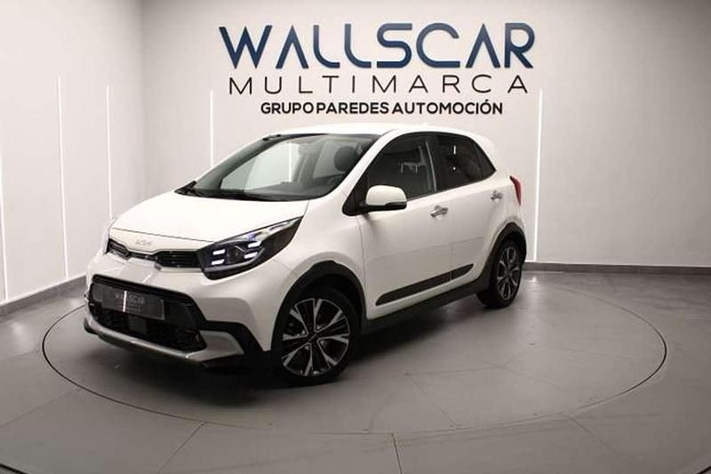 Usado Kia Picanto X-Line 101 CV (74 kW) 2022 Blanco Utilitario
