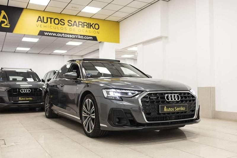 Usado Audi A8 Exclusive 462 CV (339 kW) 2025 Gris Berlina
