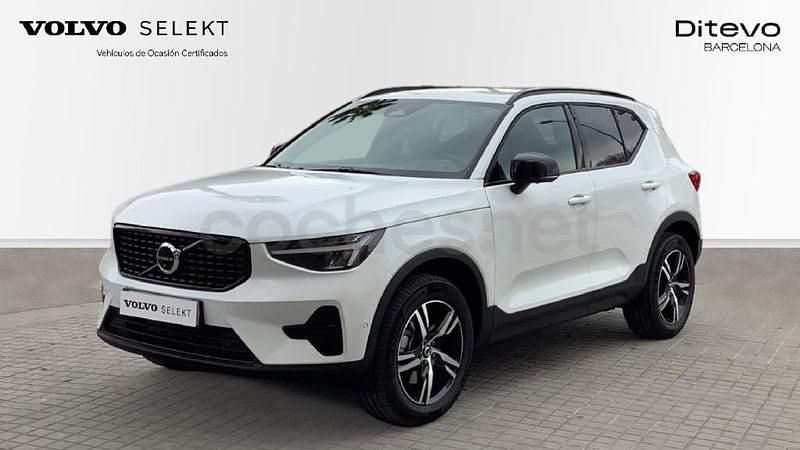 Usado Volvo XC40 Plus 163 CV (119 kW) 2025 Blanco SUV