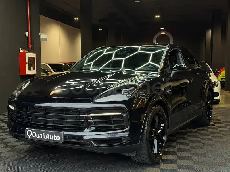 Usado Porsche Cayenne 462 CV (339 kW) 2021 Negro SUV