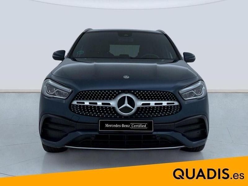 Usado Mercedes GLA180 136 CV (100 kW) 2022 Azul SUV