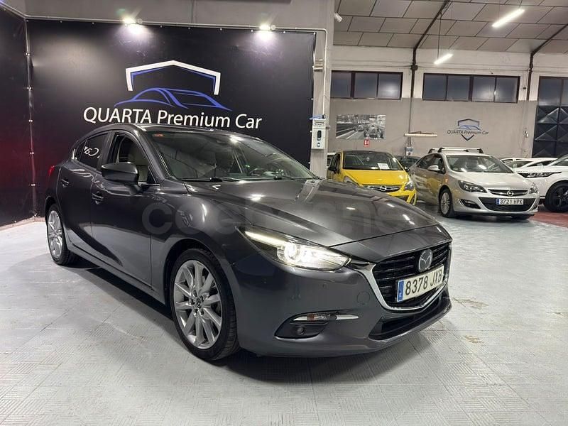 Usado Mazda 3 150 CV (110 kW) 2017 Gris / plata Berlina
