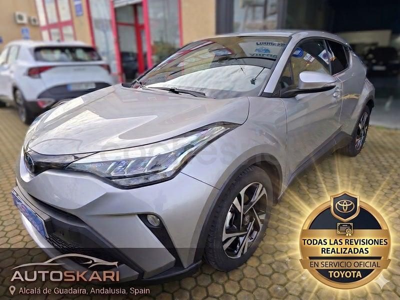 Usado Toyota C-HR Advance 122 CV (89 kW) 2022 Gris / plata SUV
