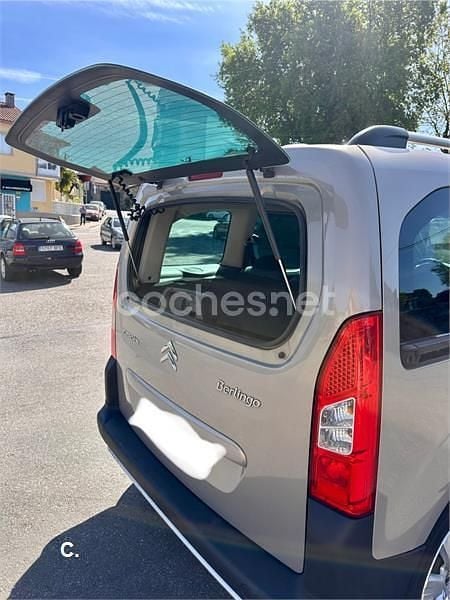 Usado Citroën Berlingo XTR 110 HP (80 kW) 2009 Bege Monovolume