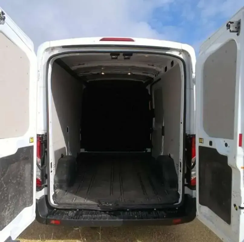Usado Ford Transit 131 CV (96 kW) 2022 Blanco Van